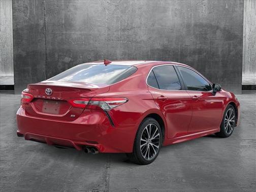 2019 Toyota Camry SE