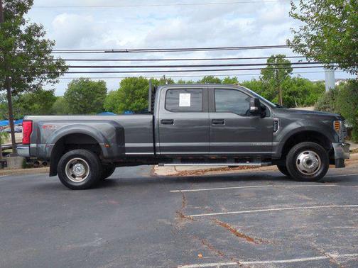 Magnetic Metallic 2019 Ford F-350 XL