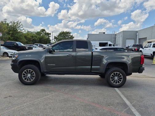 Deepwood Green Metallic 2018 Chevrolet Colorado ZR2