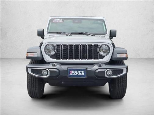 Bright White Clearcoat 2025 Jeep Gladiator Sport S