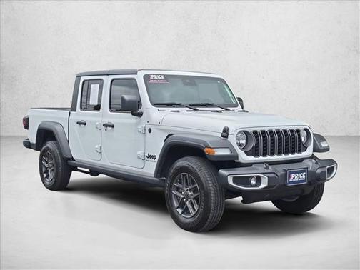 Bright White Clearcoat 2025 Jeep Gladiator Sport S