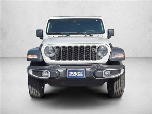 Bright White Clearcoat 2025 Jeep Gladiator Sport S