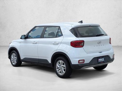 2021 Hyundai VENUE SE