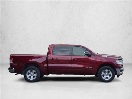 Delmonico Red Pearlcoat 2022 RAM 1500 Big Horn/Lone Star