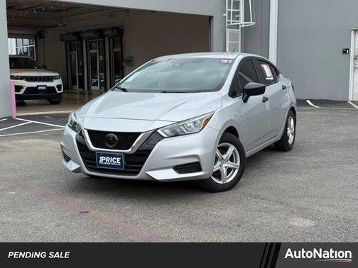 Brilliant Silver Metallic 2021 Nissan Versa 1.6 S