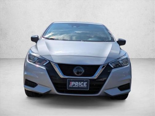 Brilliant Silver Metallic 2021 Nissan Versa 1.6 S