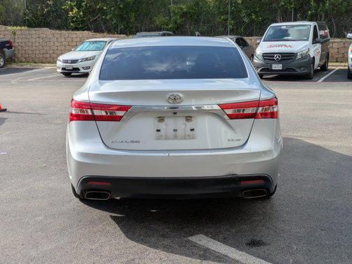 2014 Toyota Avalon XLE