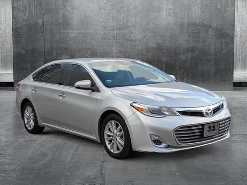 2014 Toyota Avalon XLE