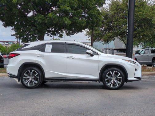 Eminent White Pearl 2017 Lexus RX 350 Base