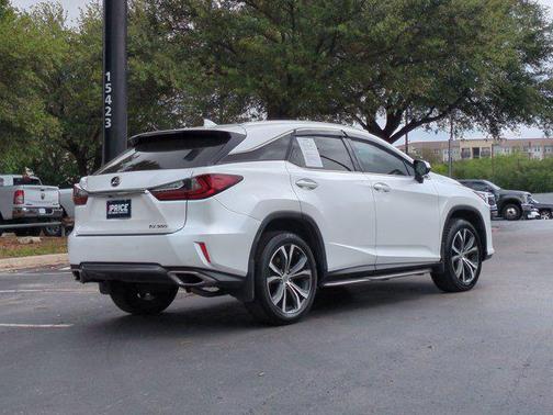 Eminent White Pearl 2017 Lexus RX 350 Base