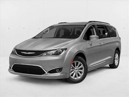 Granite Crystal Metallic Clearcoat 2017 Chrysler Pacifica Touring