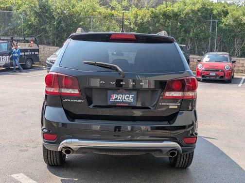 2018 Dodge Journey Crossroad