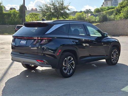 Deep Sea 2025 Hyundai TUCSON Hybrid Limited