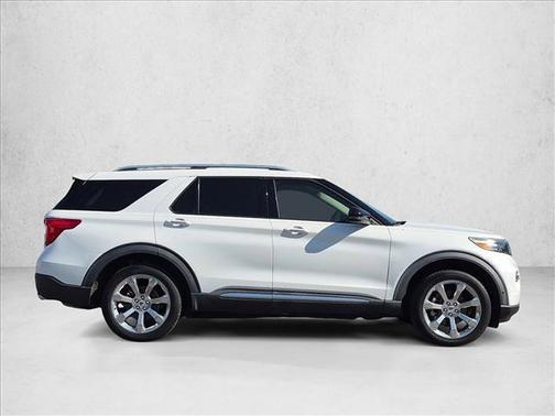 Star White Metallic Tri-Coat 2020 Ford Explorer Platinum