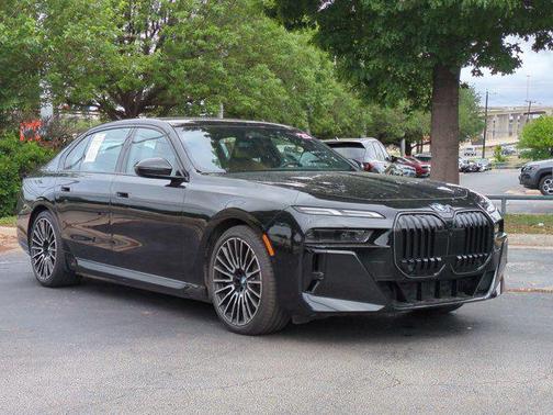 Black Sapphire Metallic 2025 BMW 750e i xDrive