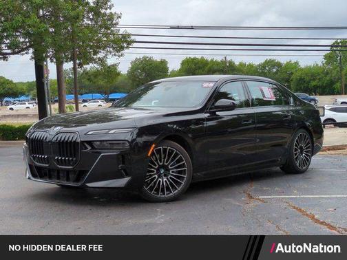 Black Sapphire Metallic 2025 BMW 750e i xDrive