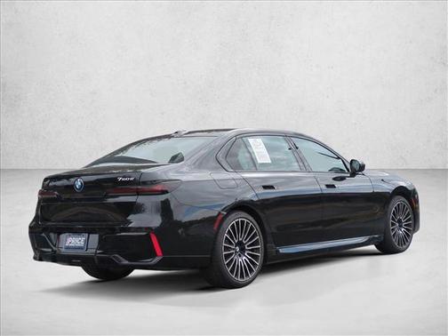 Black Sapphire Metallic 2025 BMW 750e i xDrive