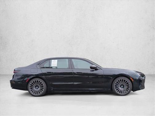 Black Sapphire Metallic 2025 BMW 750e i xDrive