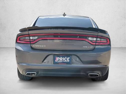 Granite Crystal Metallic Clearcoat 2015 Dodge Charger SXT
