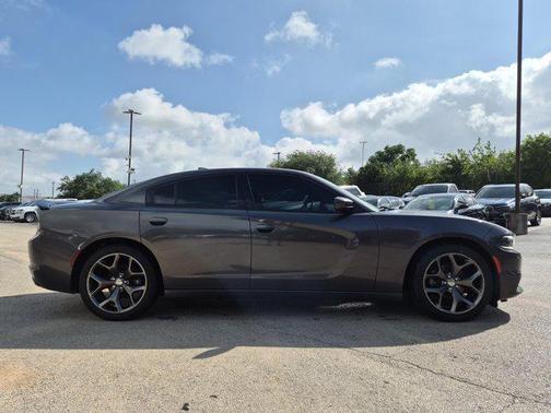 Granite Crystal Metallic Clearcoat 2015 Dodge Charger SXT