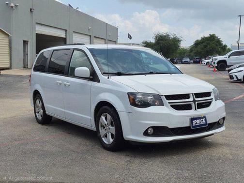 White Knuckle Clearcoat 2018 Dodge Grand Caravan GT