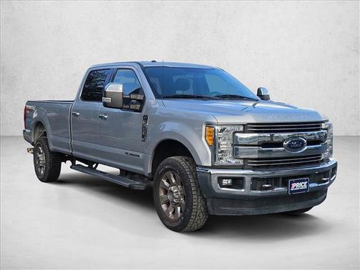 Ingot Silver Metallic 2017 Ford F-350 Lariat