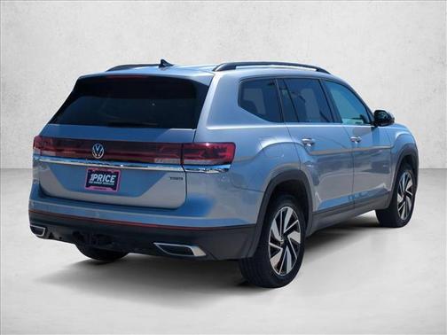 Pure Gray 2025 Volkswagen Atlas 2.0T SE w/Technology 4MOTION