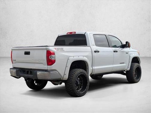 2015 Toyota Tundra SR5
