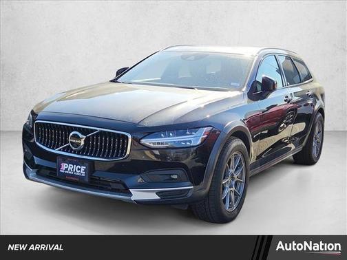 2021 Volvo V90 Cross Country T6
