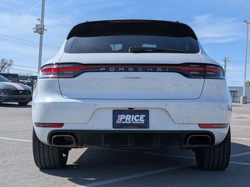 2021 Porsche Macan AWD