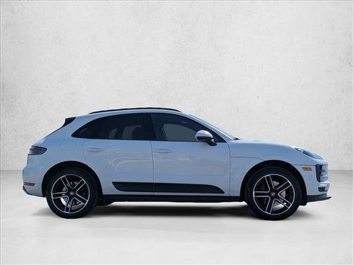 2021 Porsche Macan Macan