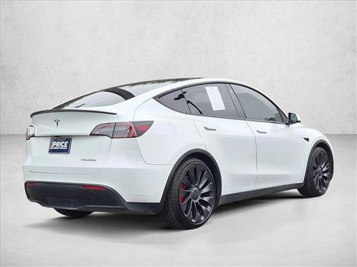 Pearl White Multi-Coat 2023 Tesla Model Y Performance Dual Motor All-Wheel Drive
