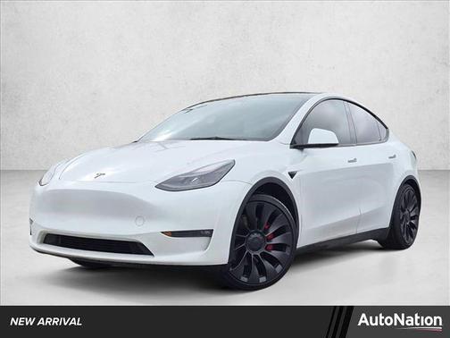 Pearl White Multi-Coat 2023 Tesla Model Y Performance Dual Motor All-Wheel Drive