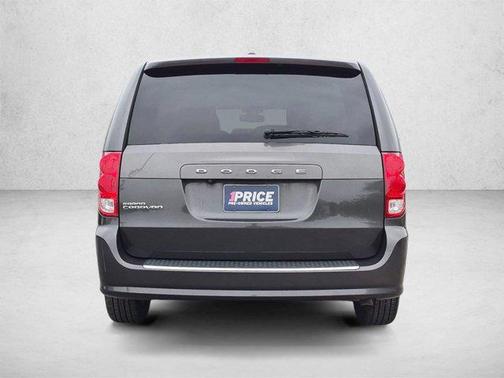 Granite Pearlcoat 2020 Dodge Grand Caravan SE