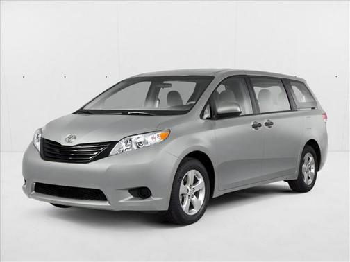 Silver Sky Metallic 2013 Toyota Sienna XLE