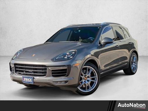 2017 Porsche Cayenne Turbo