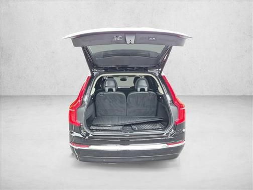 Onyx Black Metallic 2025 Volvo XC90 B6 Ultra