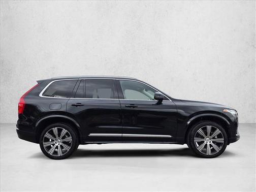 Onyx Black Metallic 2025 Volvo XC90 B6 Ultra