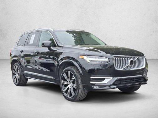 Onyx Black Metallic 2025 Volvo XC90 B6 Ultra
