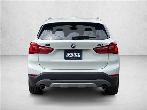 Alpine White 2018 BMW X1 sDrive28i