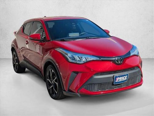 2022 Toyota C-HR XLE