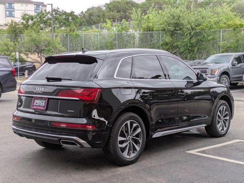 2022 Audi Q5 45 S line Premium Plus