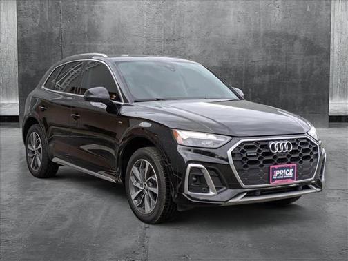 2022 Audi Q5 45 S line Premium Plus
