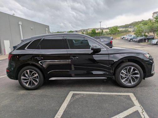 2022 Audi Q5 45 S line Premium Plus