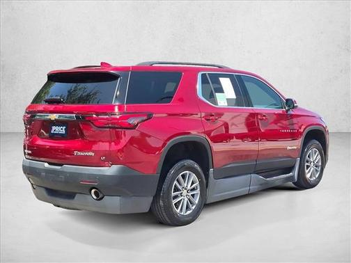 Cherry Red Tintcoat 2022 Chevrolet Traverse LT Cloth