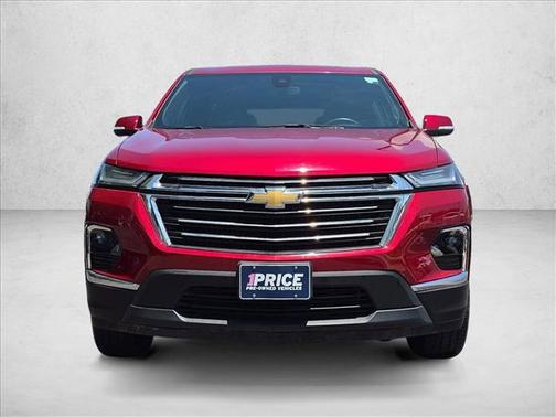 Cherry Red Tintcoat 2022 Chevrolet Traverse LT Cloth
