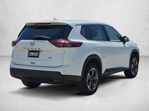 Everest White Pearl 2024 Nissan Rogue SV