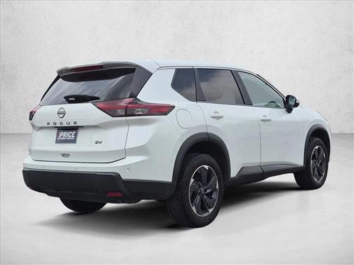 Everest White Pearl 2024 Nissan Rogue SV