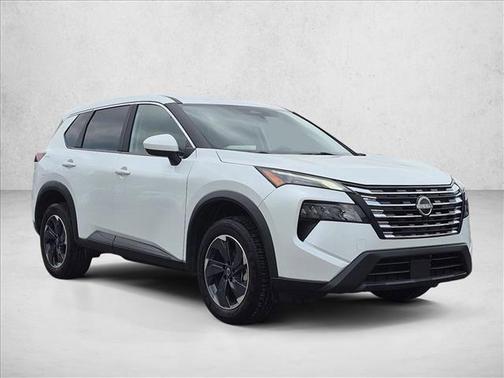 Everest White Pearl 2024 Nissan Rogue SV