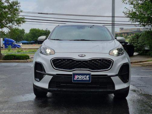 Sparkling Silver 2021 Kia Sportage LX